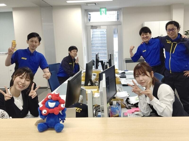 ドライバー／配達／軽作業・物流系 中型ドライバーの求人募集 資格取得支援制度で大型取得も可能