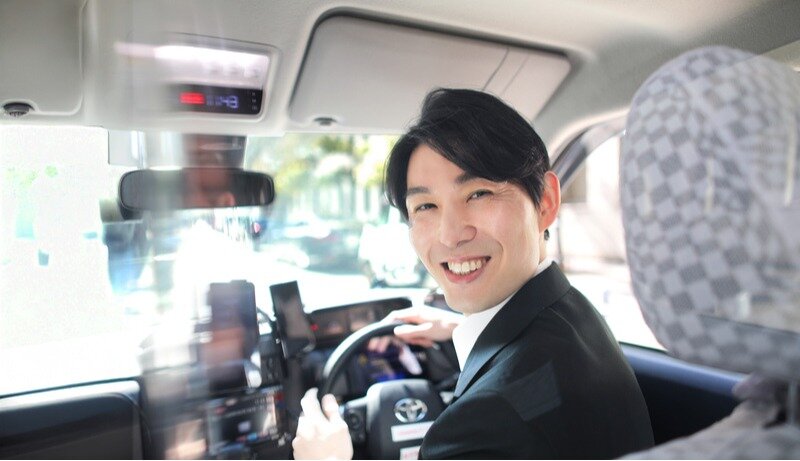 タクシードライバー／タクシー運転手／給与保証40万円「日勤」／未経験でも安心